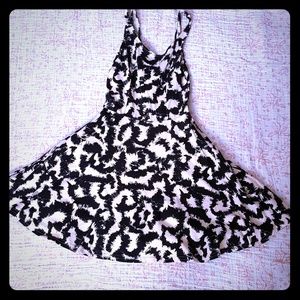 H&M SIZE 4 SHORT SUMMER DRESS